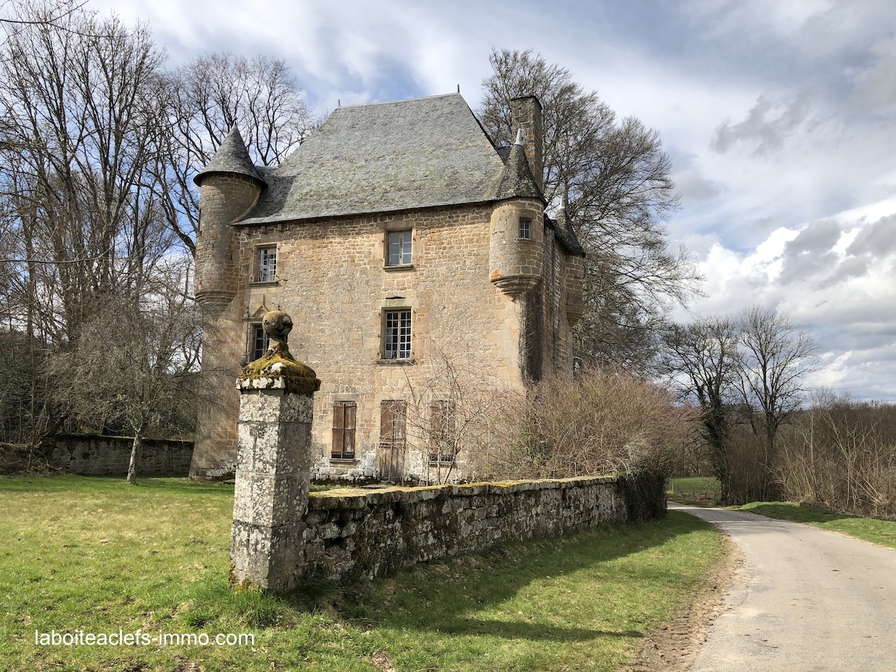 le chateau du mazaud à Rempnat